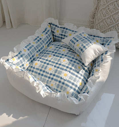 Princess Dog Bed – Ultrasoft Plush Sofa for Small Dogs & Cats